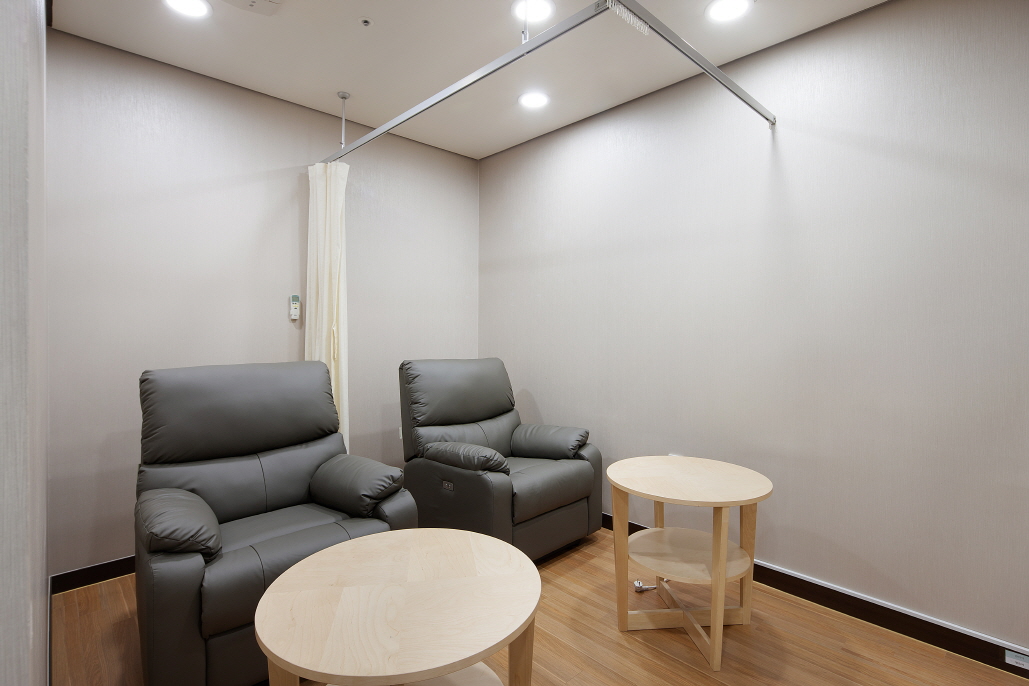 둘러보기 12 - 청담이지성형외과